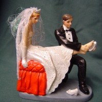 Cake Topper - Putting on Brides shoe